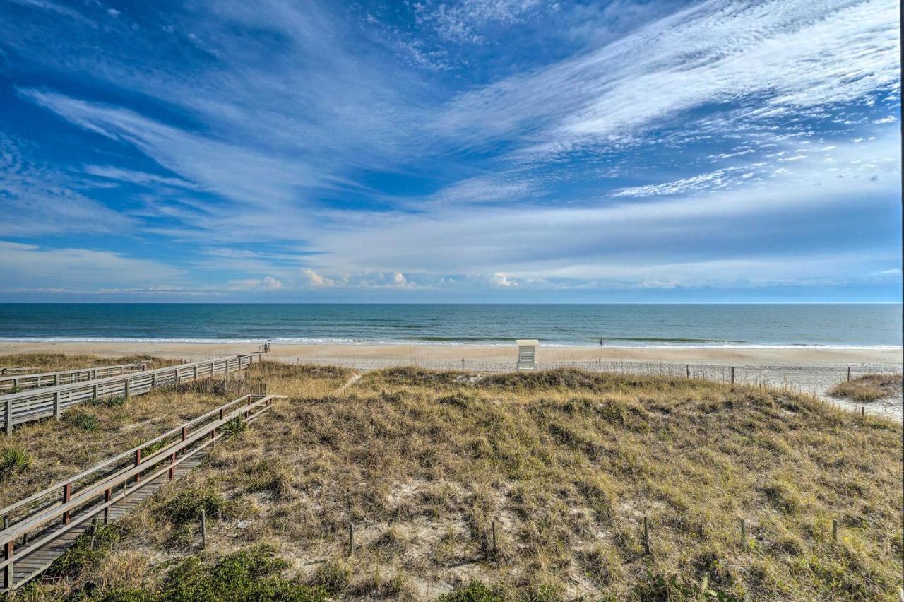 Carolina Beach Escape - Steps To The Boardwalk! Exterior photo